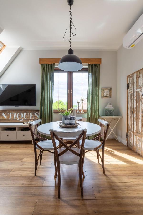Apartament Wigilijna Premium Starowka Елблаг Екстериор снимка