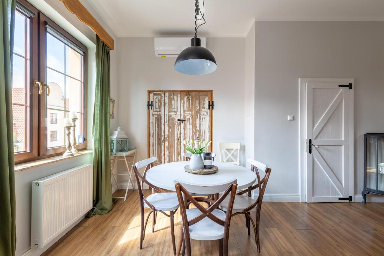 Apartament Wigilijna Premium Starowka Елблаг Екстериор снимка